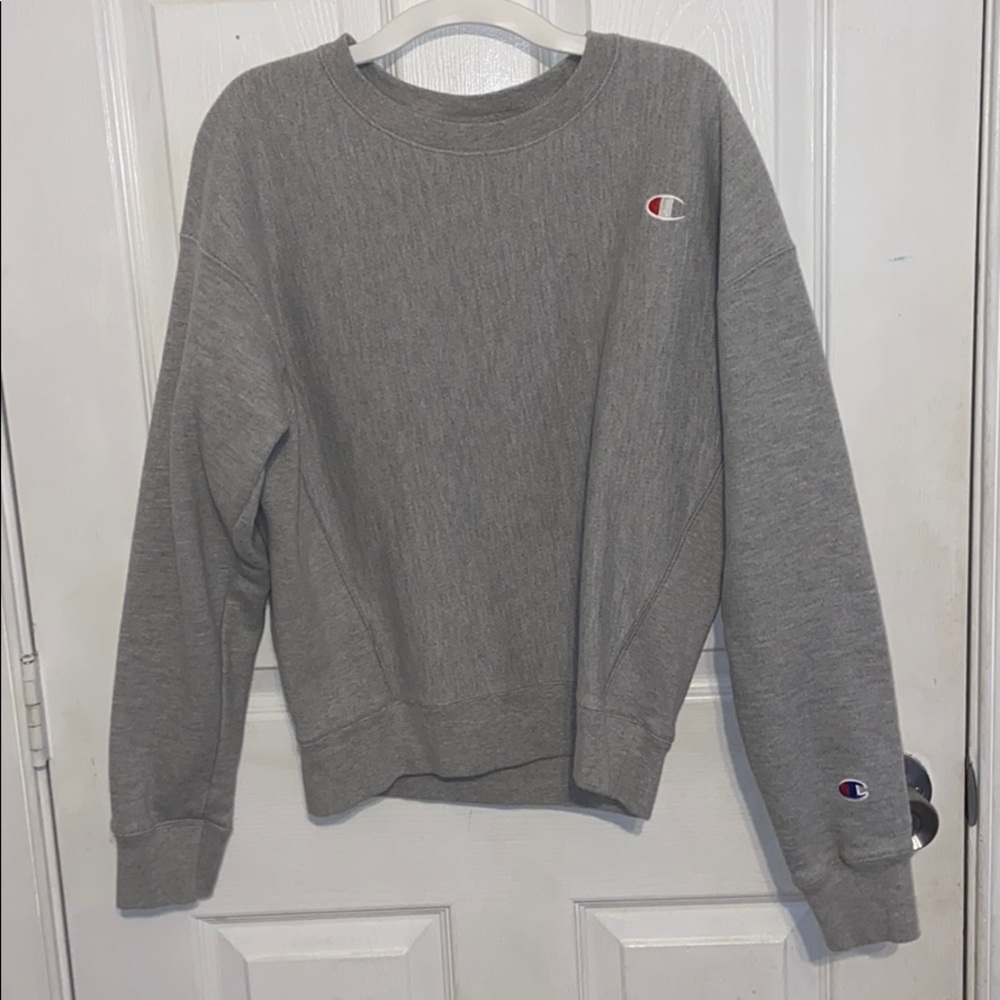 💜2/$30 Champion sweatshirt